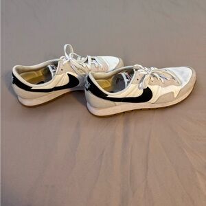 Nike White and Black Low-Top Retro Sneakers